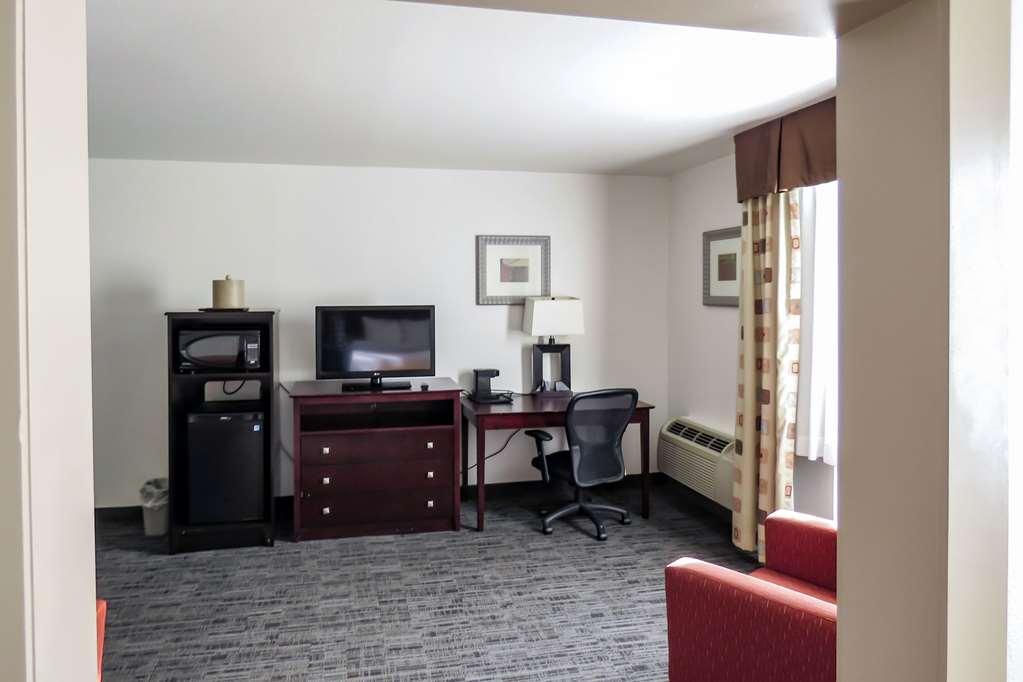 Quality Inn & Suites Everett Phòng bức ảnh