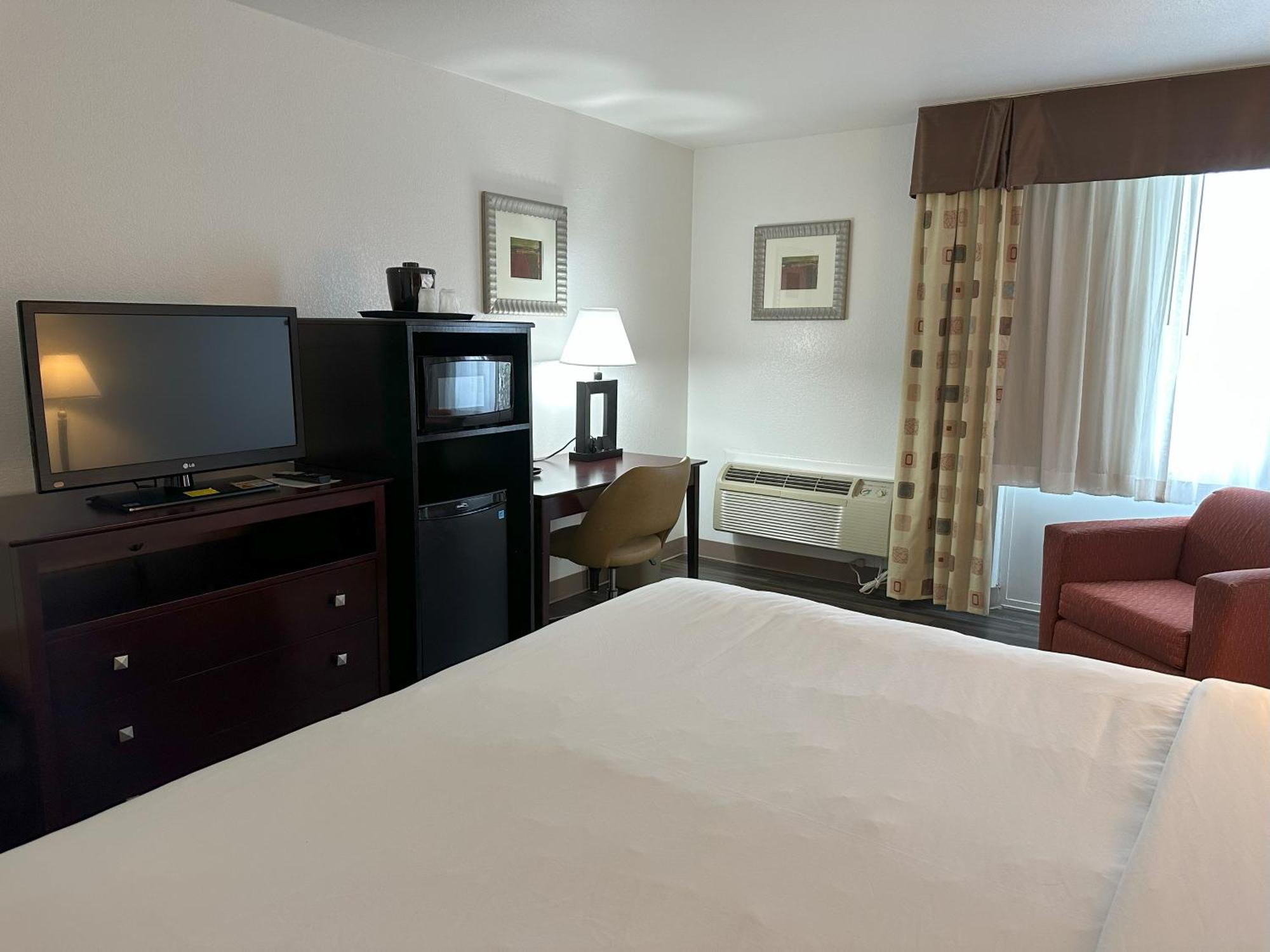 Quality Inn & Suites Everett Ngoại thất bức ảnh