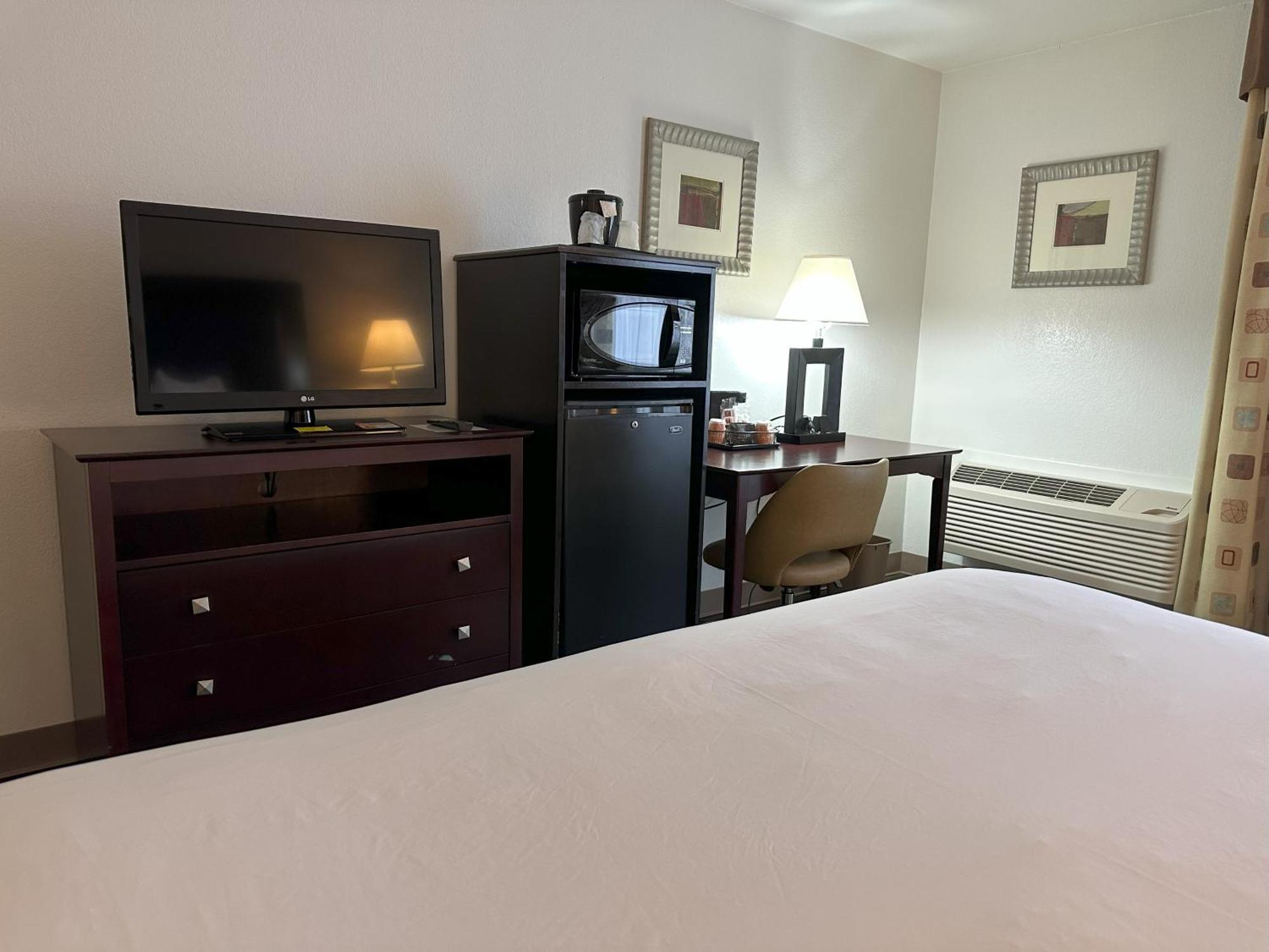 Quality Inn & Suites Everett Ngoại thất bức ảnh