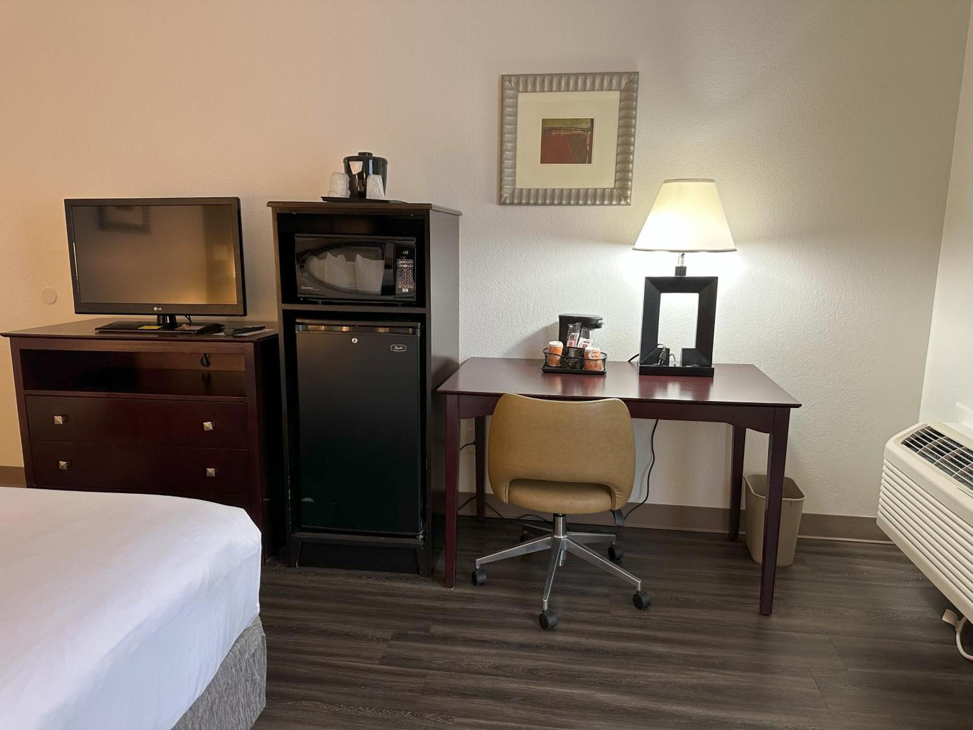 Quality Inn & Suites Everett Ngoại thất bức ảnh