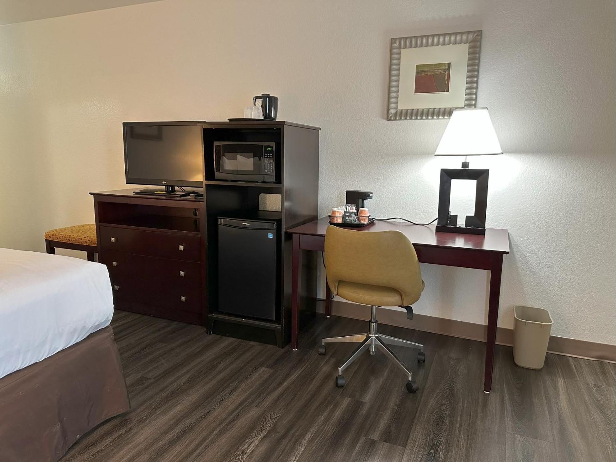 Quality Inn & Suites Everett Ngoại thất bức ảnh