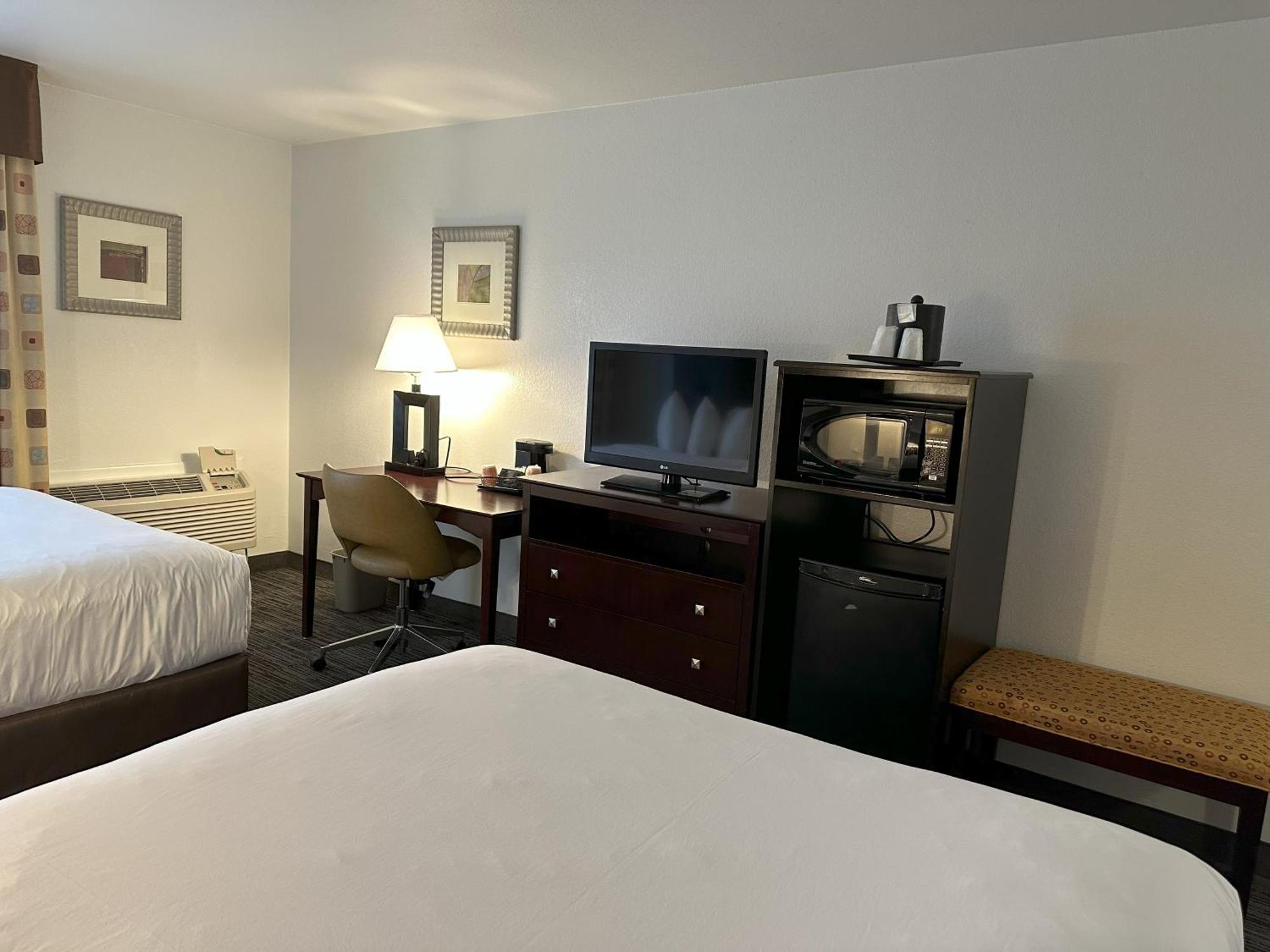 Quality Inn & Suites Everett Ngoại thất bức ảnh