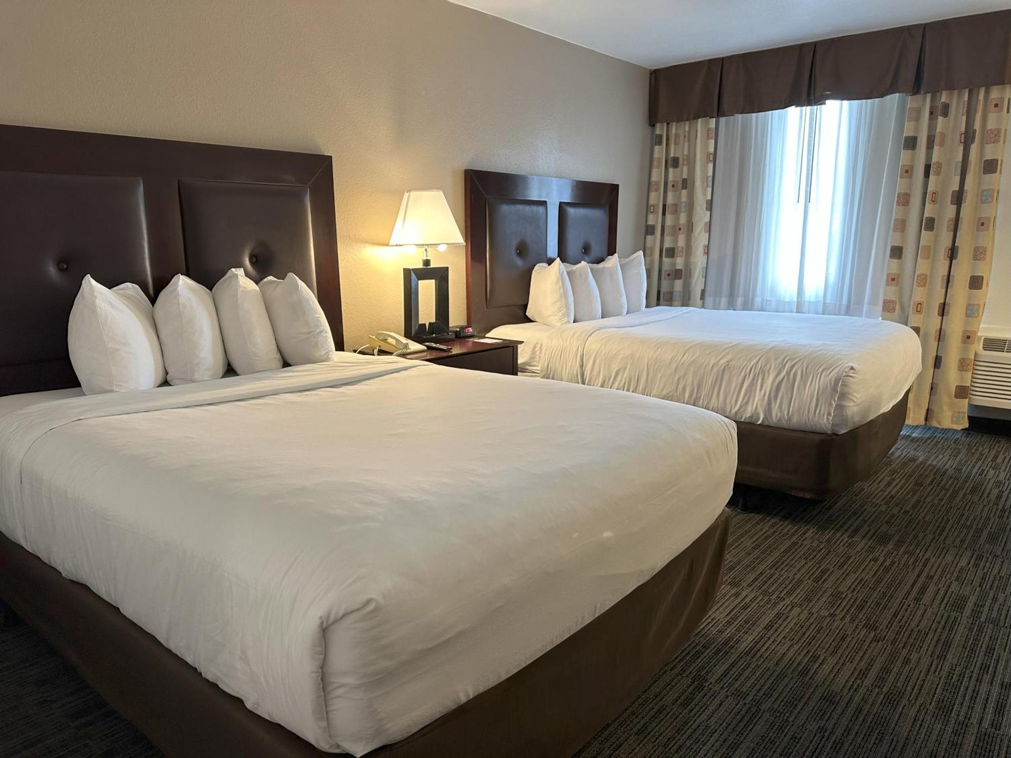 Quality Inn & Suites Everett Ngoại thất bức ảnh