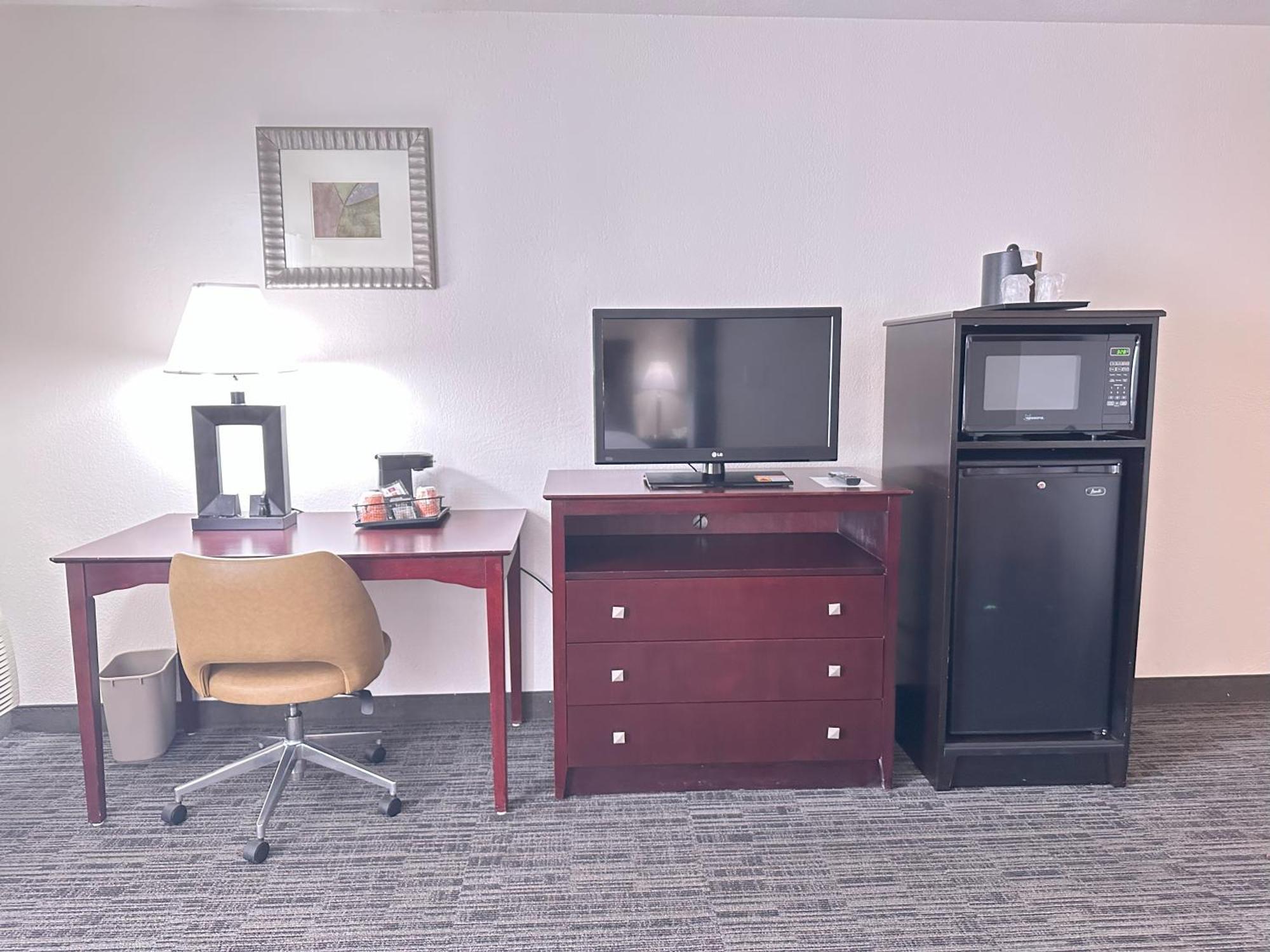 Quality Inn & Suites Everett Ngoại thất bức ảnh