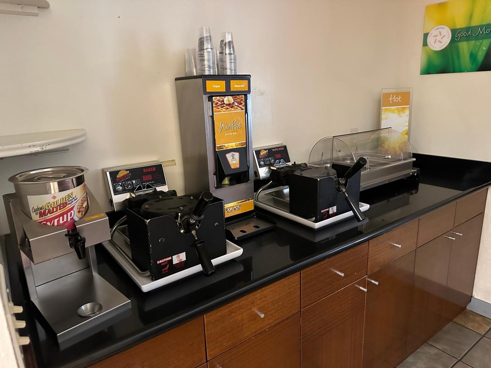 Quality Inn & Suites Everett Ngoại thất bức ảnh