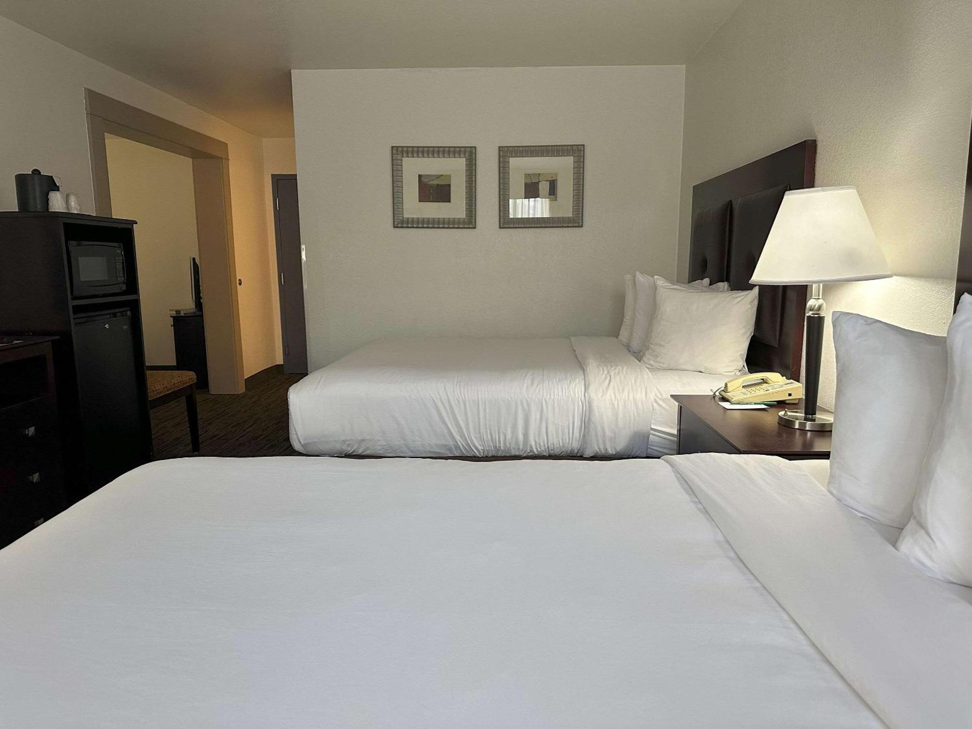 Quality Inn & Suites Everett Ngoại thất bức ảnh